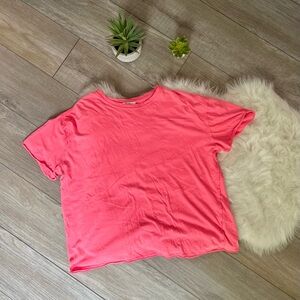 WE THE FREE | Neon Pink Boxy Crop Top Tee (S)